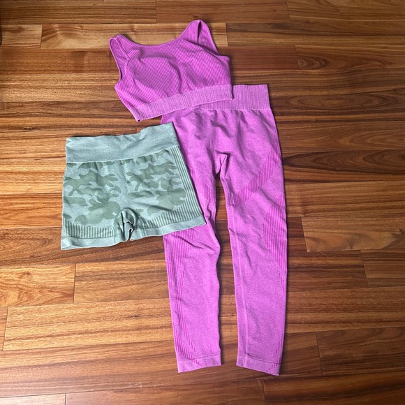 Seamless Activewear Set Bra‎ Leggings Shorts Gym Workout Yoga Athleisure M - Picture 1 of 9